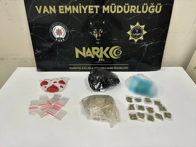 Van'da Uyuşturucuya Geçit Vermeyen Dev Operasyon