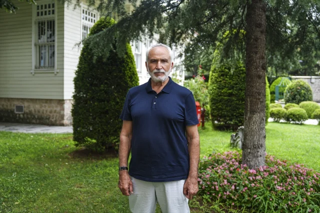 İstanbul'da Gazze İçin Umut Yürüyüşü: Fenerlerle Dayanışma Çağrısı