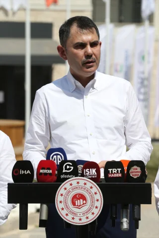 Bakan Murat Kurum Adıyaman'da Yeniden İnşa Çalışmalarını Anlattı
