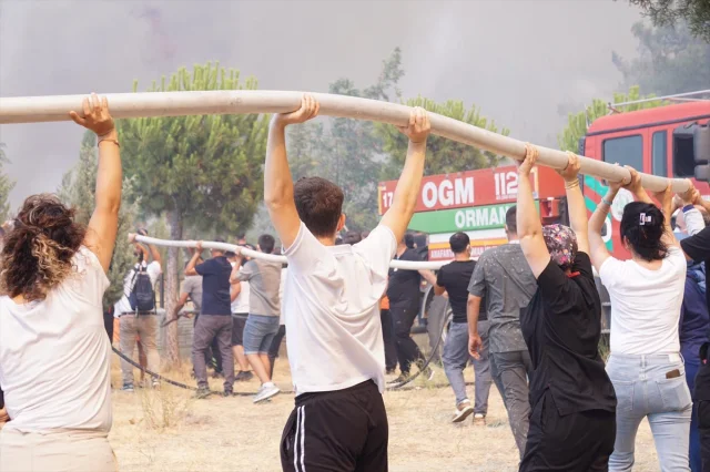 Çanakkale'de Orman Yangınına Karşı Birleşen Güçler