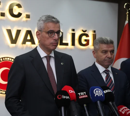 Sağlık Bakanı Memişoğlu'ndan Artvin'de Önemli Açıklamalar