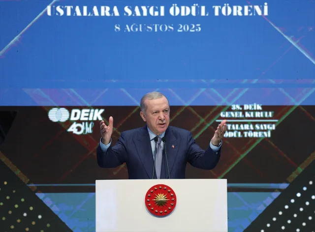 Cumhurbaşkanı Erdoğan DEİK Genel Kurulu'nda Gelecek Öngörülerini Paylaştı