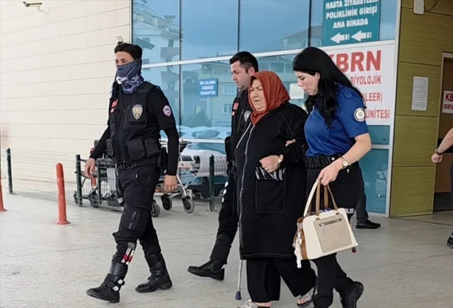 Bursa'da Kaçak Kadın Suç Örgütü Lideri Yakalandı