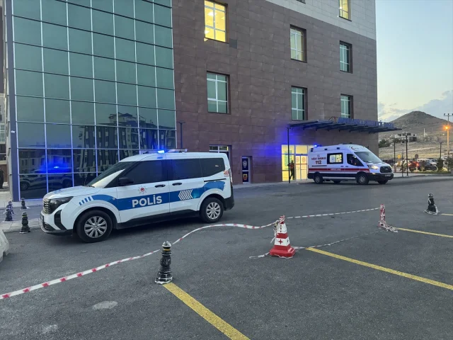 Niğde'de Silahlı Saldırı Şoku Küçük Çocuk Hastanede