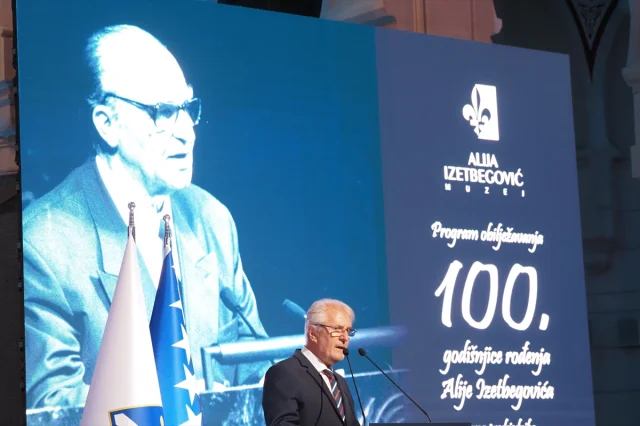 Aliya İzetbegoviç Doğumunun 100. Yılında Unutulmadı