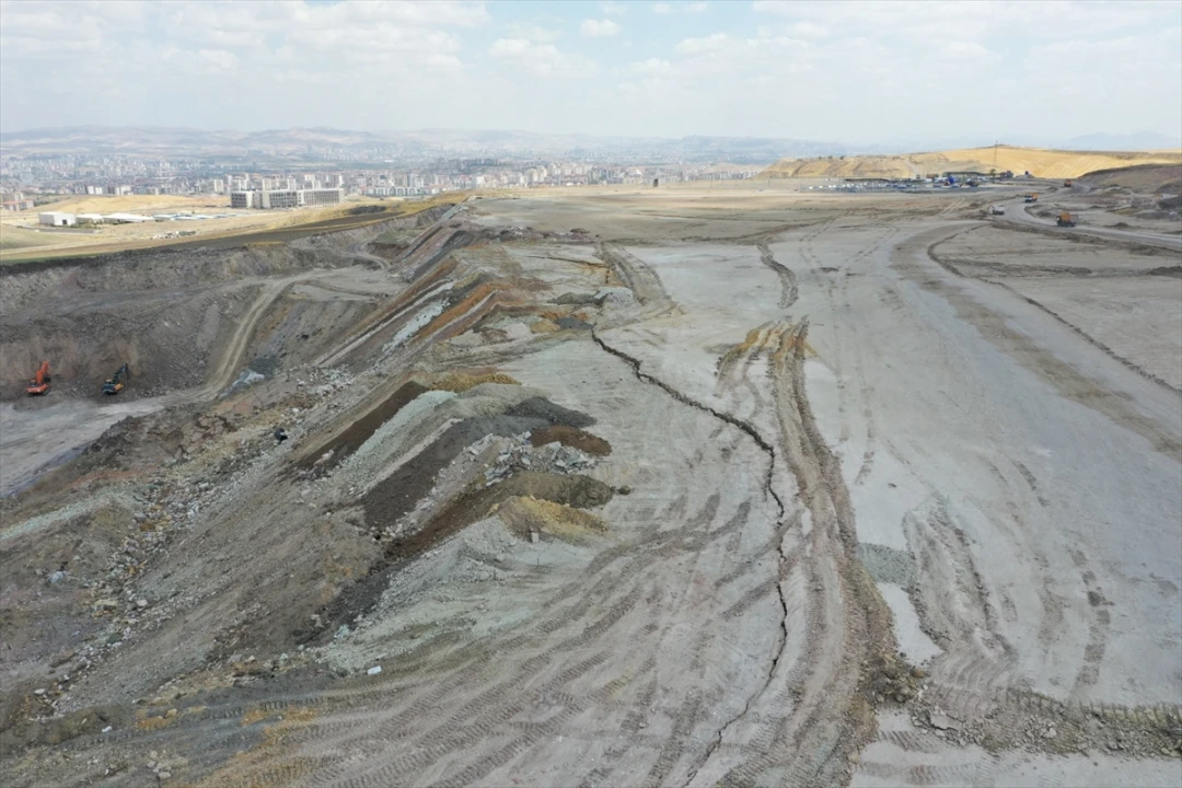 Ankara Büyükşehir Belediyesi'ne Usulsüz Dolgu Sebebiyle Yüklü Ceza