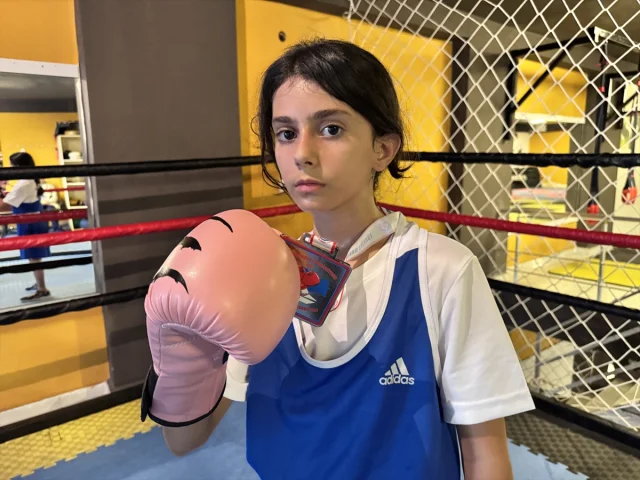 Genç Sporcu Eylül Gürgen Boks Ringlerinde Parlıyor