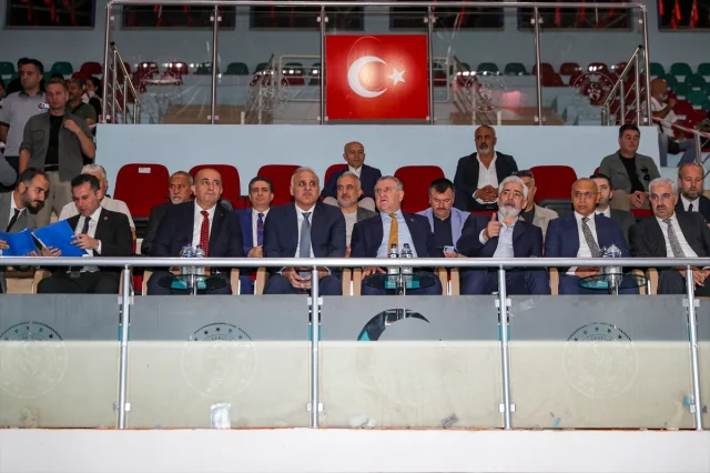 Bakan Bak'tan Diyarbakır'da Karateye Büyük Destek