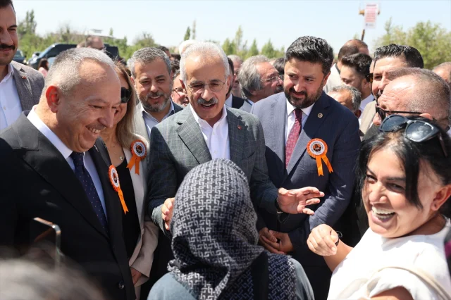 Ulaştırma Bakanı Uraloğlu, Tarihi Avanos Köprüsü'nü Açtı