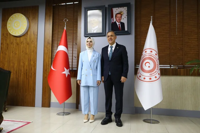 Bakan Göktaş Bingöl'de Koruyucu Aile Modelini Güçlendirdi