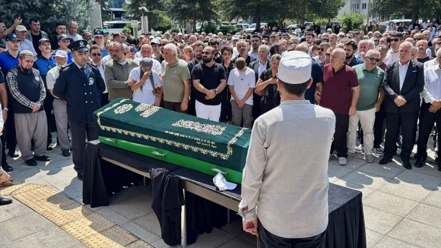 Gebze'de Kalp Krizi Geçiren Başkan Yardımcısı Arslan'a Son Görev