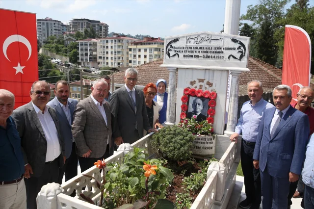 Sağlık Bakanı Memişoğlu'nun Rize Ziyaretinde Duygusal Anlar