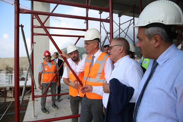 Sağlık Bakanı Memişoğlu Rize Şehir Hastanesi'ne İlişkin Detayları Paylaştı
