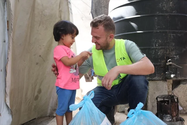 TİKA Filistin'de Umuda Köprü Oluyor: Gazze'ye Gıda Desteği