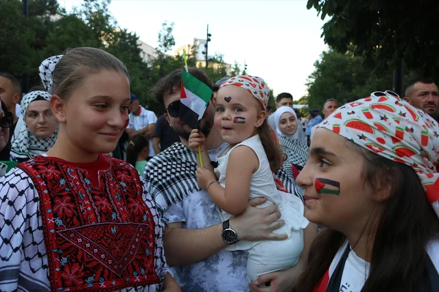Priştine'de Filistin İçin Anlamlı Destek Gösterisi