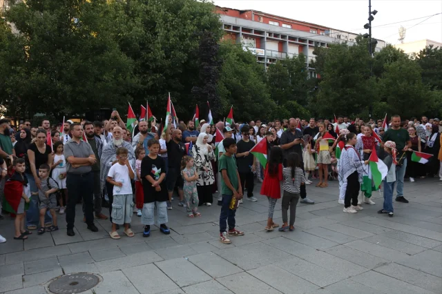 Priştine'de Filistin İçin Anlamlı Destek Gösterisi