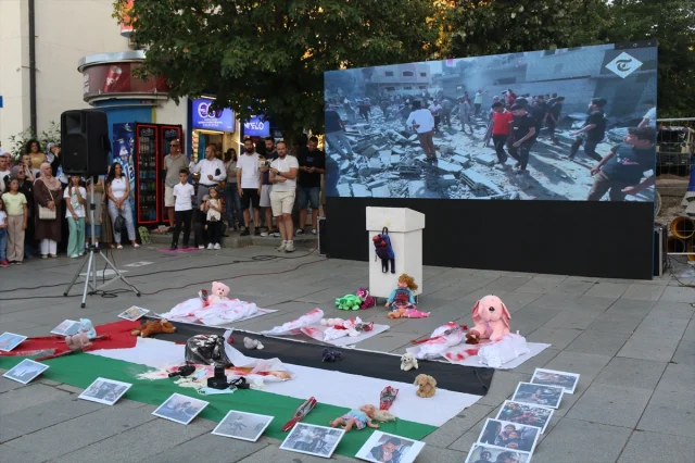 Priştine'de Filistin İçin Anlamlı Destek Gösterisi