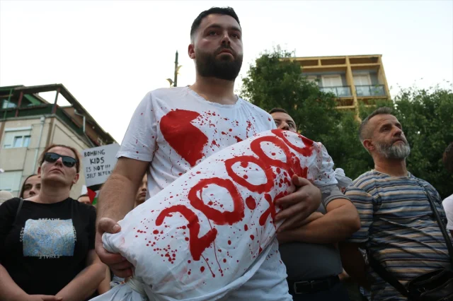 Priştine'de Filistin İçin Anlamlı Destek Gösterisi