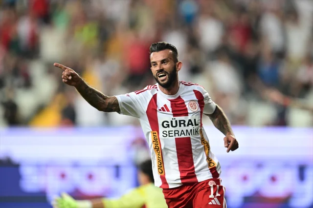 Antalyaspor'un Sezon Açılışında Kasımpaşa Karşısındaki Zaferi