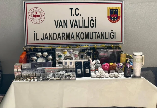 Van'da Kaçakçılığa Darbe: 43 Kişi Gözaltında