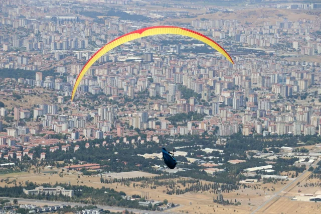 Türkiye Yamaç Paraşütü Şampiyonası Kayseri'nin Gözdesi Oldu