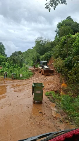 Rize'de Şiddetli Yağışlar Heyelanlara Sebep Oldu
