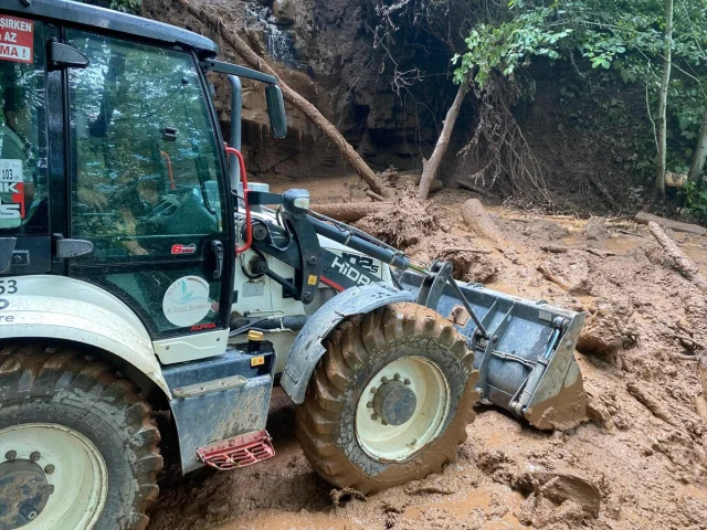 Rize'de Şiddetli Yağışlar Heyelanlara Sebep Oldu
