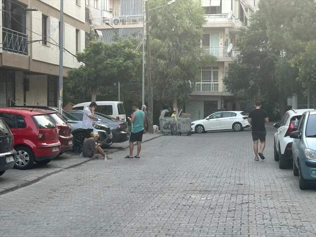 Balıkesir Sındırgı'da Şiddetli Deprem Halkı Tedirgin Etti