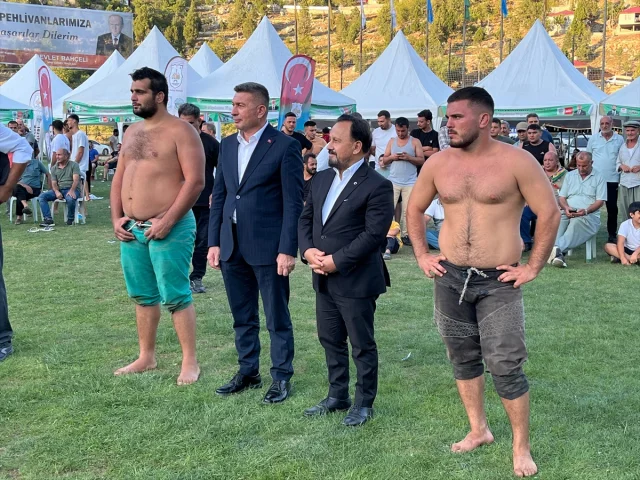 Adana'da 540. Kızıldağ Karakucak Güreşleri'nde Büyük Heyecan