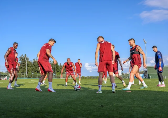 Trabzonspor Kocaelispor Maçı Öncesi Son Hazırlıklarını Yaptı