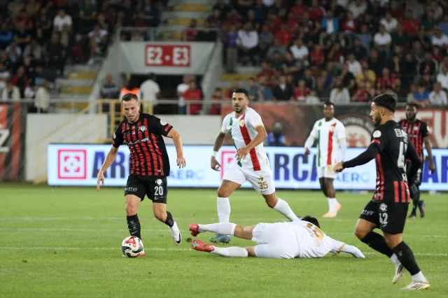 Trendyol 1. Lig'de Arca Çorum FK'dan Sezon Açılışında Görkemli Zafer