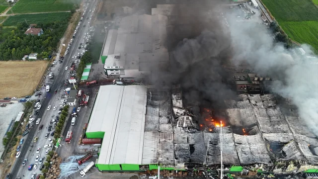 Balıkesir'deki Fabrika Yangını Sonrası Bir Tutuklama