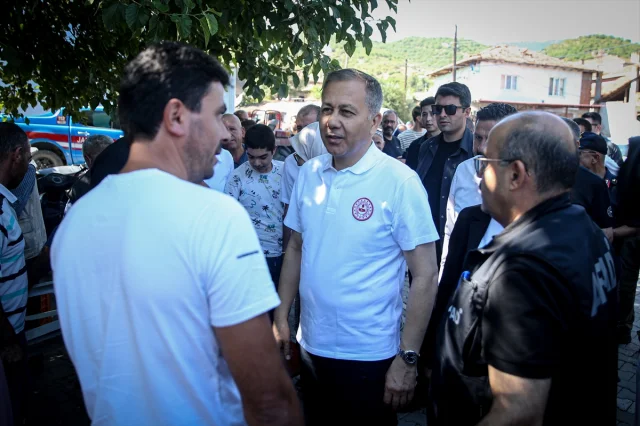 Balıkesir Sındırgı Depremi Sonrası Devletin Hızlı Müdahalesi