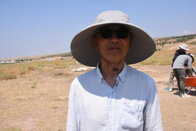 Üçhöyük'te Japon Arkeologlar Geçmişin İzlerini Sürüyor