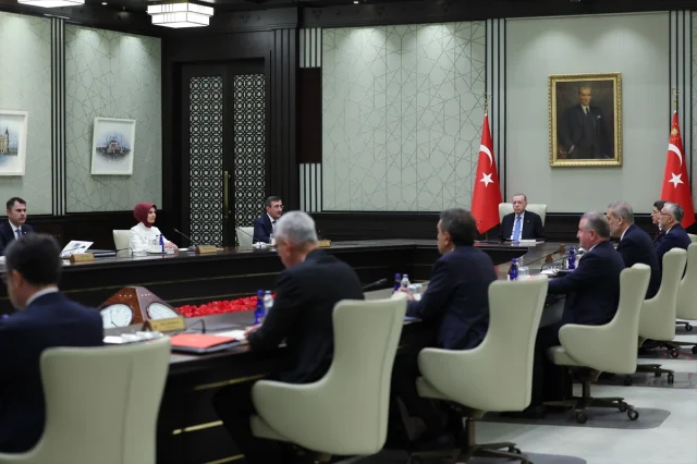 Cumhurbaşkanlığı Kabinesi Türkiye'nin Gündemini Belirliyor
