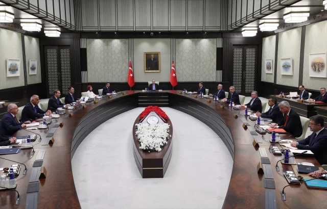 Cumhurbaşkanlığı Kabinesi Türkiye'nin Gündemini Belirliyor