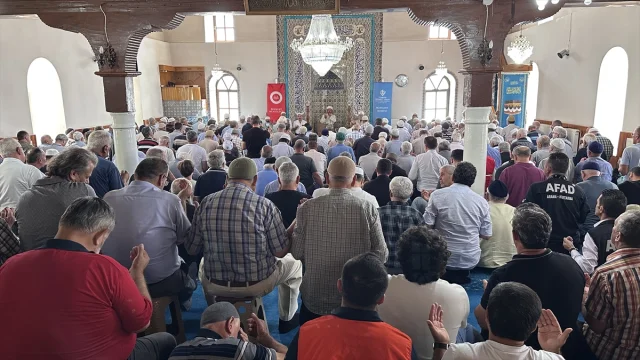 Kastamonu'da Sel Felaketinin Kurbanları İçin Duygusal Anma