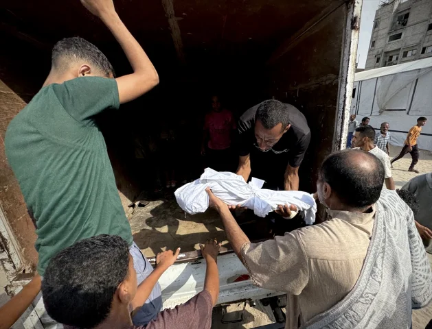 Gazze'de Derinleşen Kriz: Beş Yaşında Bir Çocuk Açlık Nedeniyle Hayatını Kaybetti