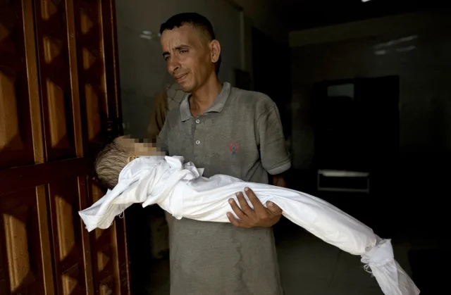 Gazze'de Derinleşen Kriz: Beş Yaşında Bir Çocuk Açlık Nedeniyle Hayatını Kaybetti