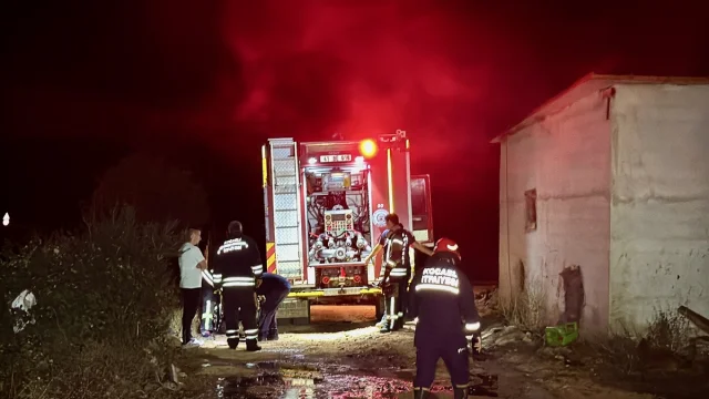 Kocaeli'nde Mermerit Tezgah Atölyesinde Yangın Alarmı