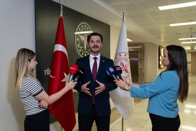 Türkiye'de Anne Sağlığına Yeni Boyut: Yüksek Riskli Gebelik...