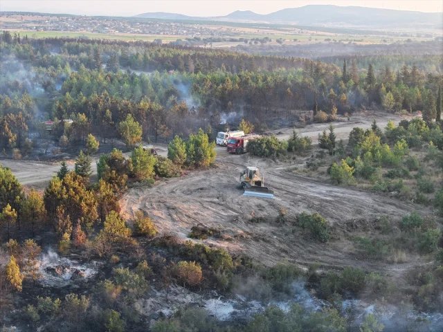 Edirne'deki Orman Yangını Kazanılan Mücadeleyle Kontrol Altına Alındı