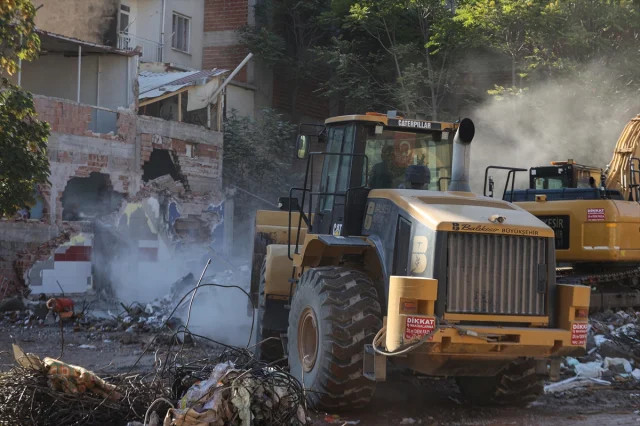 Balıkesir'deki Deprem Sonrasında Yeniden Umuda Yolculuk