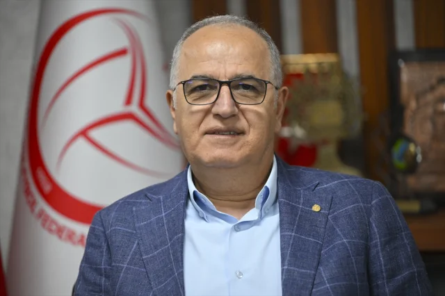 Voleybolda Başarı ve Eleştiriler Bir Arada