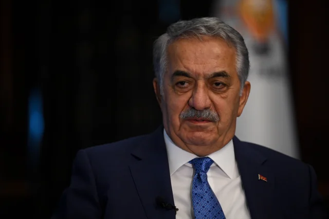 AK Parti'den Yeni Anayasa Çağrısı ve Darbe Karşıtı Vurgular