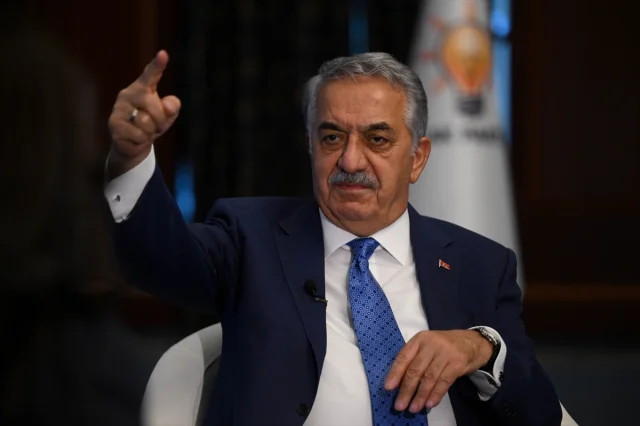 AK Parti'den Yeni Anayasa Çağrısı ve Darbe Karşıtı Vurgular