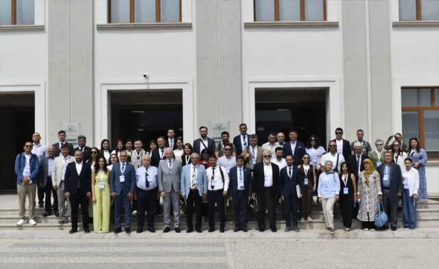 Karabağ Üniversitesinde Türk Dünyasını Buluşturan Türkoloji...