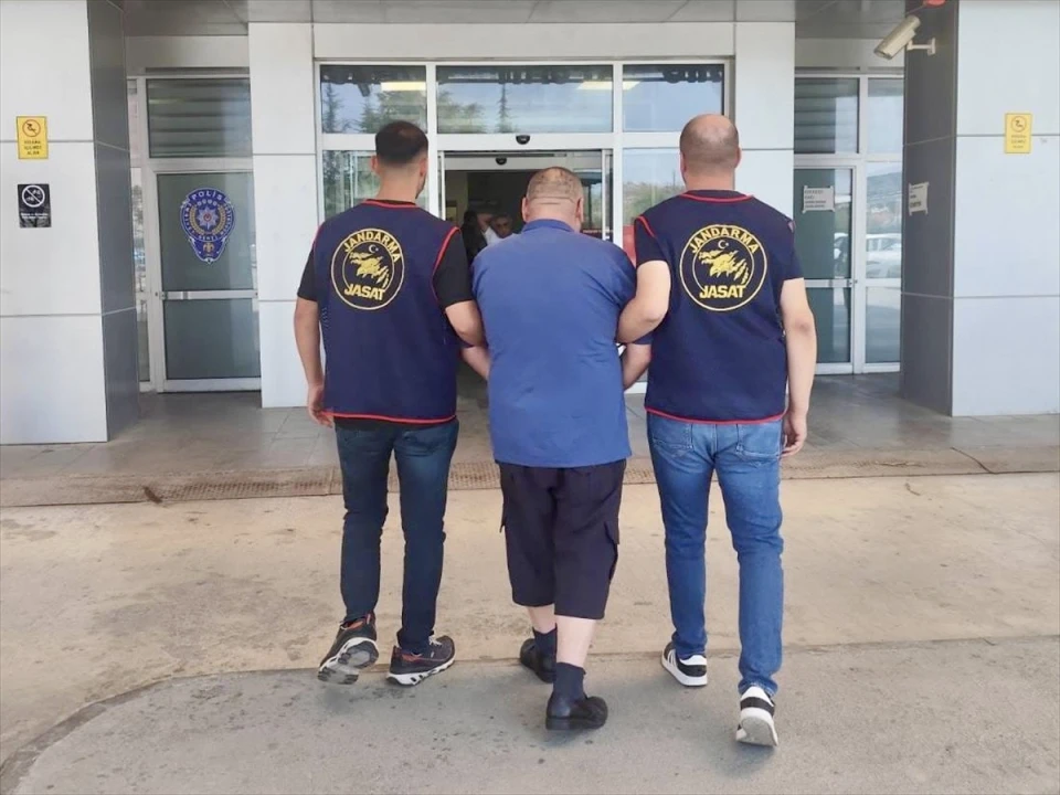 Eskişehir'de Uzun Süredir Aranan Firari Yakalandı