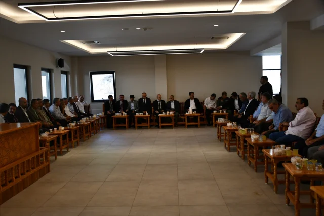 Mehmet Şimşek, Batman'da Ağabeyi İçin Taziye Kabul Etti