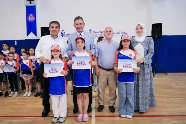 Esenler Yaz Spor Okulları Renkli Bir Kapanışla Sona Erdi